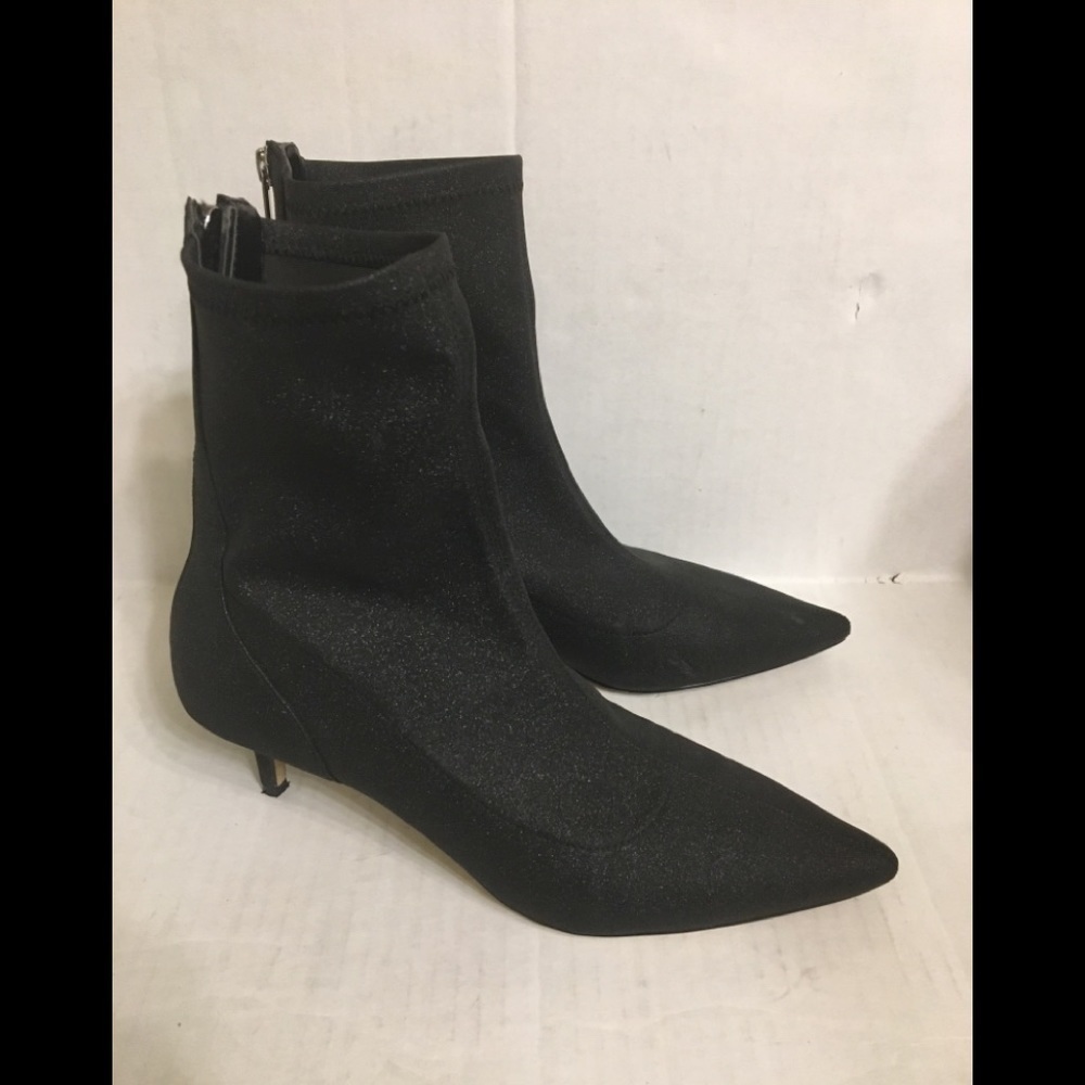 Jewel Badgley Mischka Sock Booties Sz 9